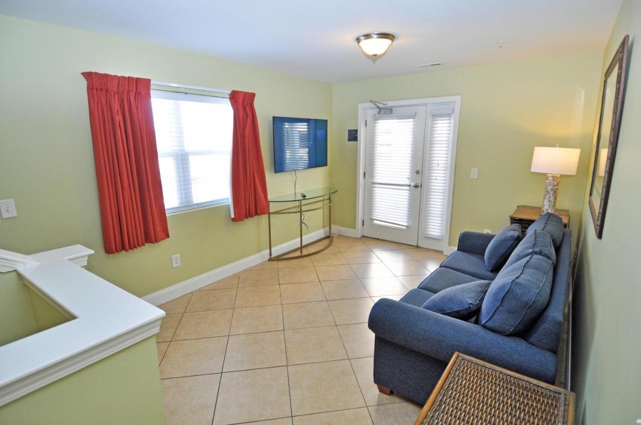 Stunning 8 Bedroom New Updates, Walk To Beach Bars, Main Street Myrtle Beach Kültér fotó